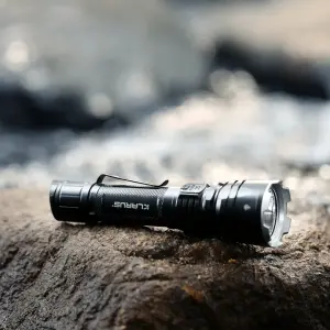 Klarus Long Throw XT12GT Pro 1600 Lümen El Feneri