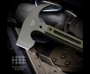 HALFBREED Rhino Kurtarma Baltası