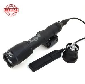 Tactical M600 Scout 366 Lumen 20mm Raylı Tüfek Feneri - Siyah