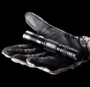 NITECORE P10 800 LUMEN EL FENERI