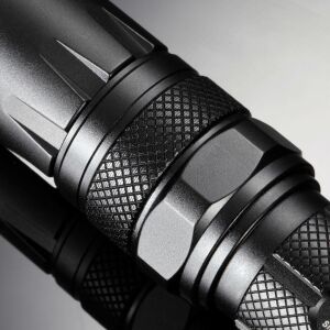 NITECORE SRT5 750 LUMEN  EL FENERI (1X18650)