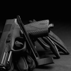 ASG BERSA BP9CC  + Co2 Gas + 1500 Adet Çelik Bilye + Taşıma Çantası + Atış Gözlüğü