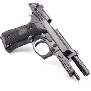 We Beretta M9A1 Siyah + Green Gas + 1 Kg BB + Taşıma Çantası + Hedef Kağıdı + Atış Gözlüğü
