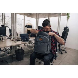 HUSKY Sofer 30 Lt Sırt Çantası (Gri)